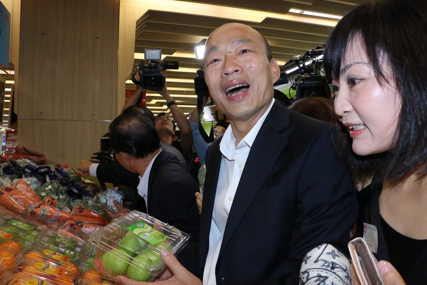 韓國瑜訪星馬收穫滿 促成農漁、青創投資合作-通稿01.jpg