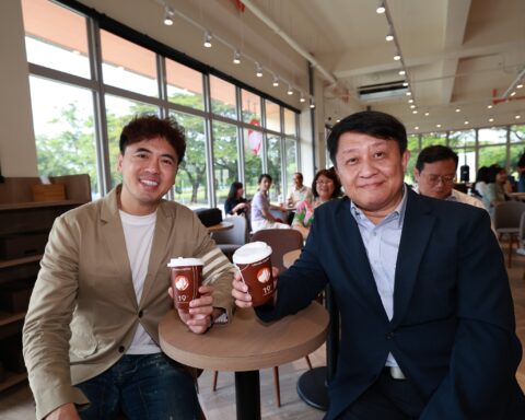 路易莎咖啡高雄大學門市開幕打造校園「第三空間」