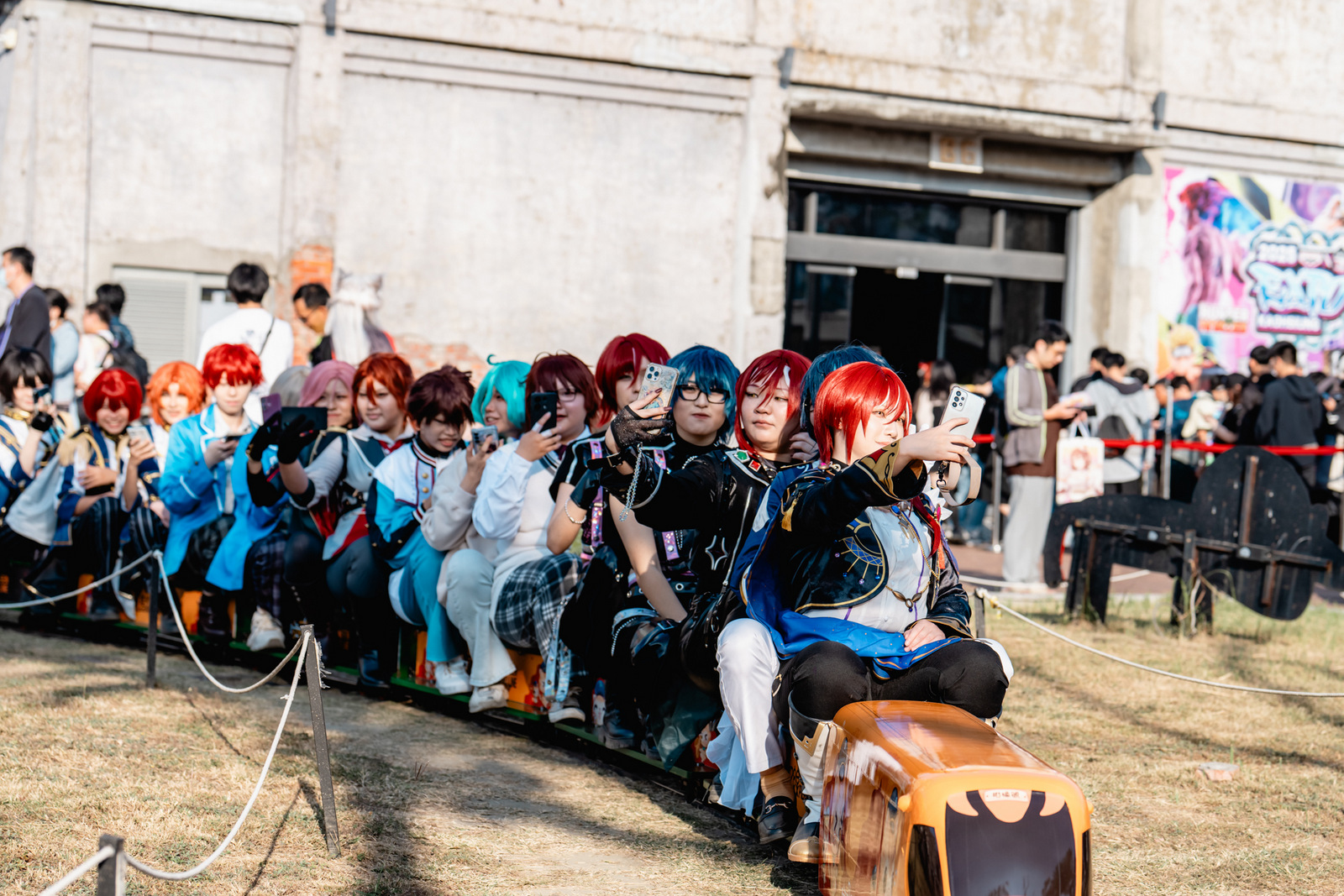 黑鷹直升機「參戰」!駁二動漫祭15週年開展千團齊聚