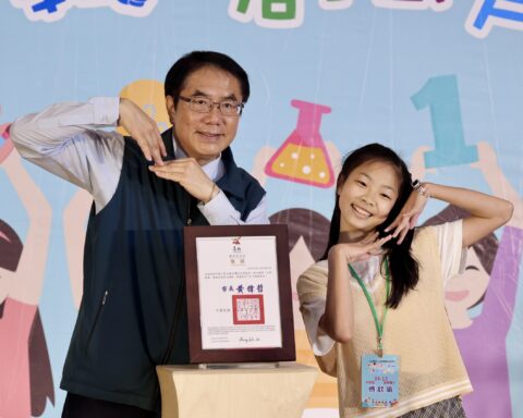 以蘇姿丰、黃仁勳為榜樣 台南市表揚115年度模範生354人受獎